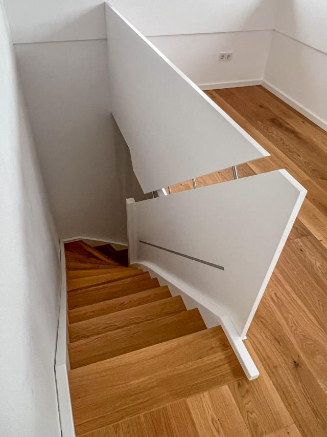 Treppen nach Maß – Handwerkskunst vom Schreiner